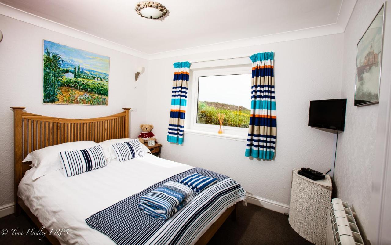 The Old Dairy, Land'S End, Sennen Apartment ภายนอก รูปภาพ